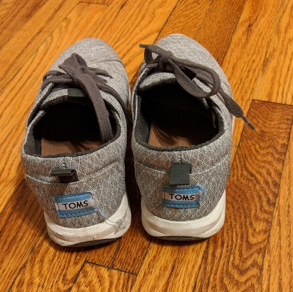 Toms Sneakers - Picture 3 of 3